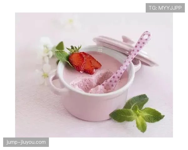 张博恒家的冰箱里居然塞满了蛋白粉，连饮料都得放门口？
